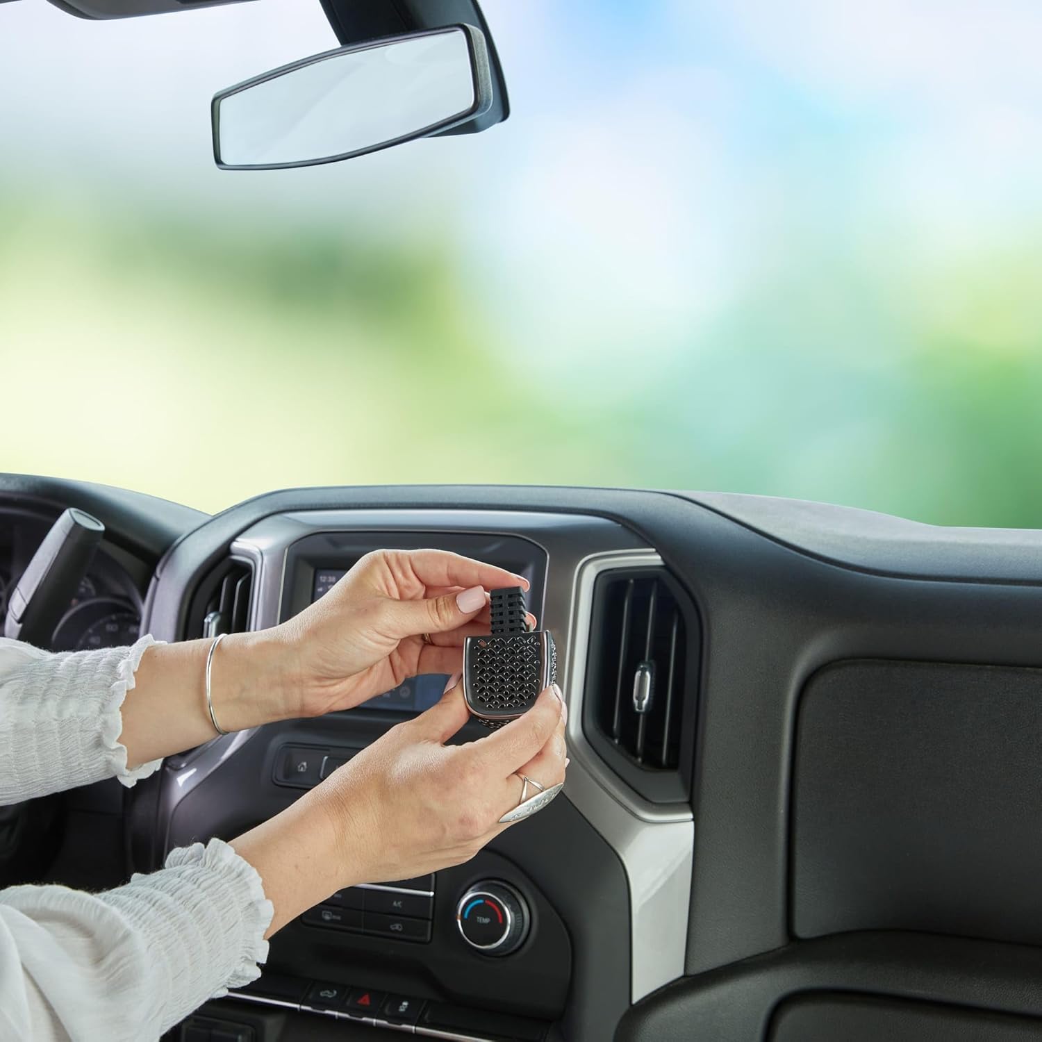 Yankee Candle MidSummer's Night Sidekick Vent Clip Fragrance Kit with Two Refills Dot