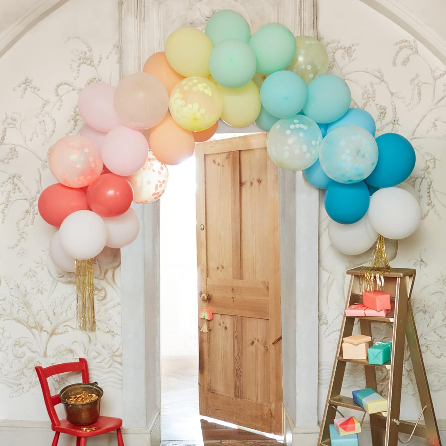 Meri Meri Rainbow Balloon Arch Kit (Pack of 1), 40 Balloons + 2 Gold Tassel Streamers, Long-Lasting Balloon Kit