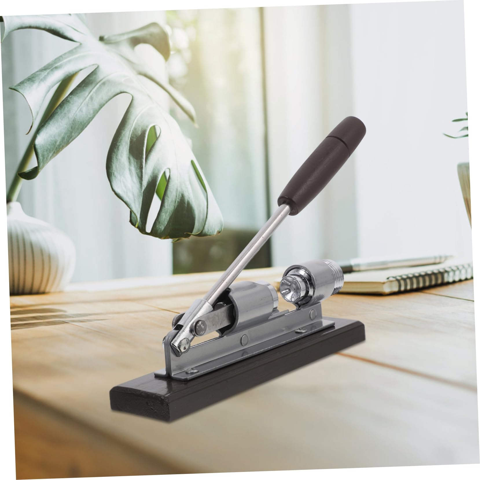 Casse-noix Manuel Pour Noix Pince à Noix Avec Base Outil Ouvert Pour Noisettes Amandes Et Autres