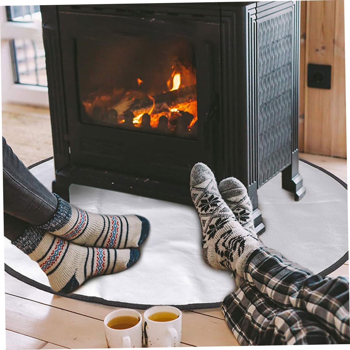 Fire Pit Mat for Outdoor Grill Reusable Fireproof BBQ Cushion Pad Deck Protector Portable Stove Accessory for Patio and Grass