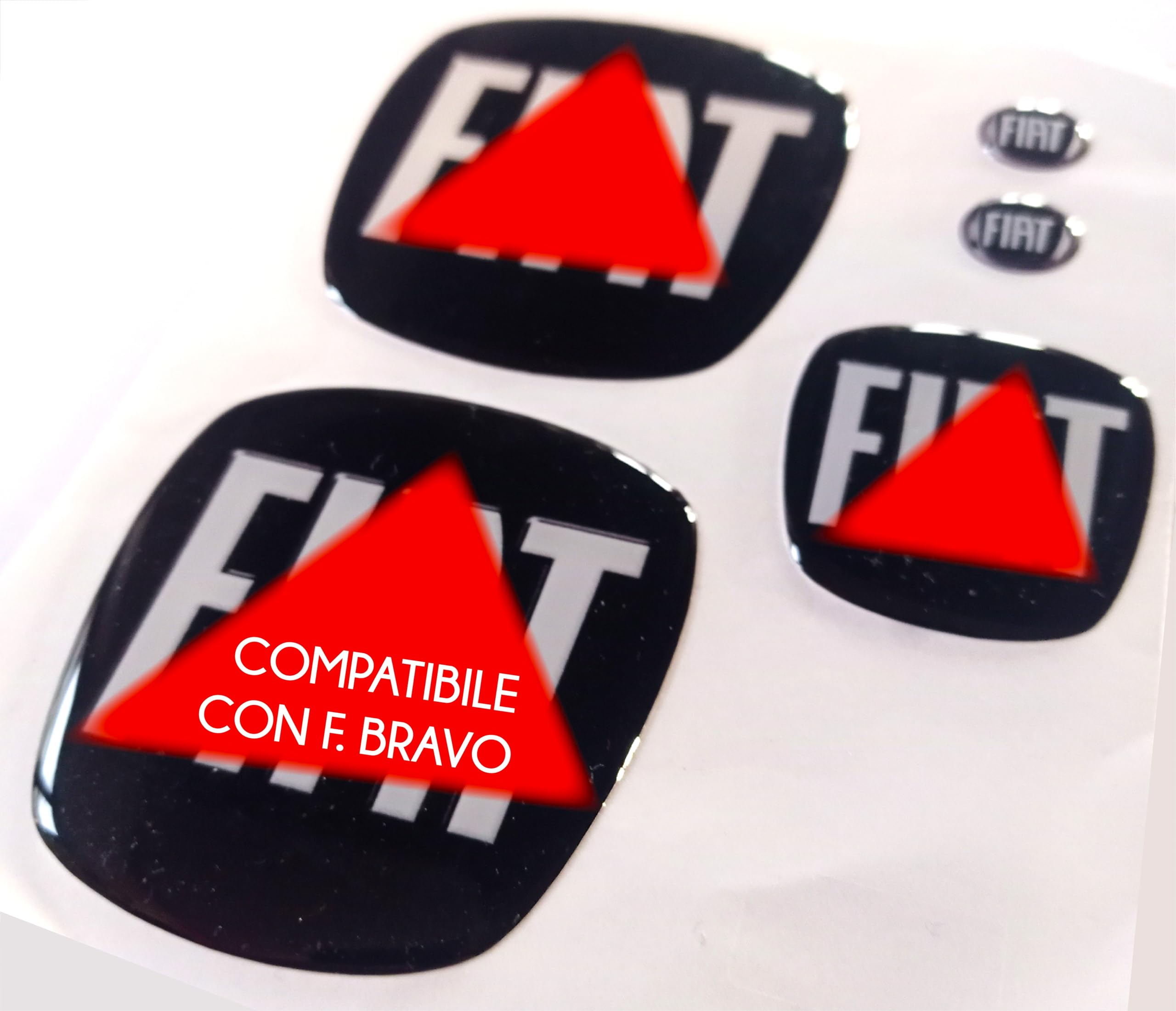 Kompatybilne logo F. bravo przód, tył + kierownica + 2 emblematy na klucze, do maski i kuferka. naklejki żywiczne, efekt 3D, czarny/biały