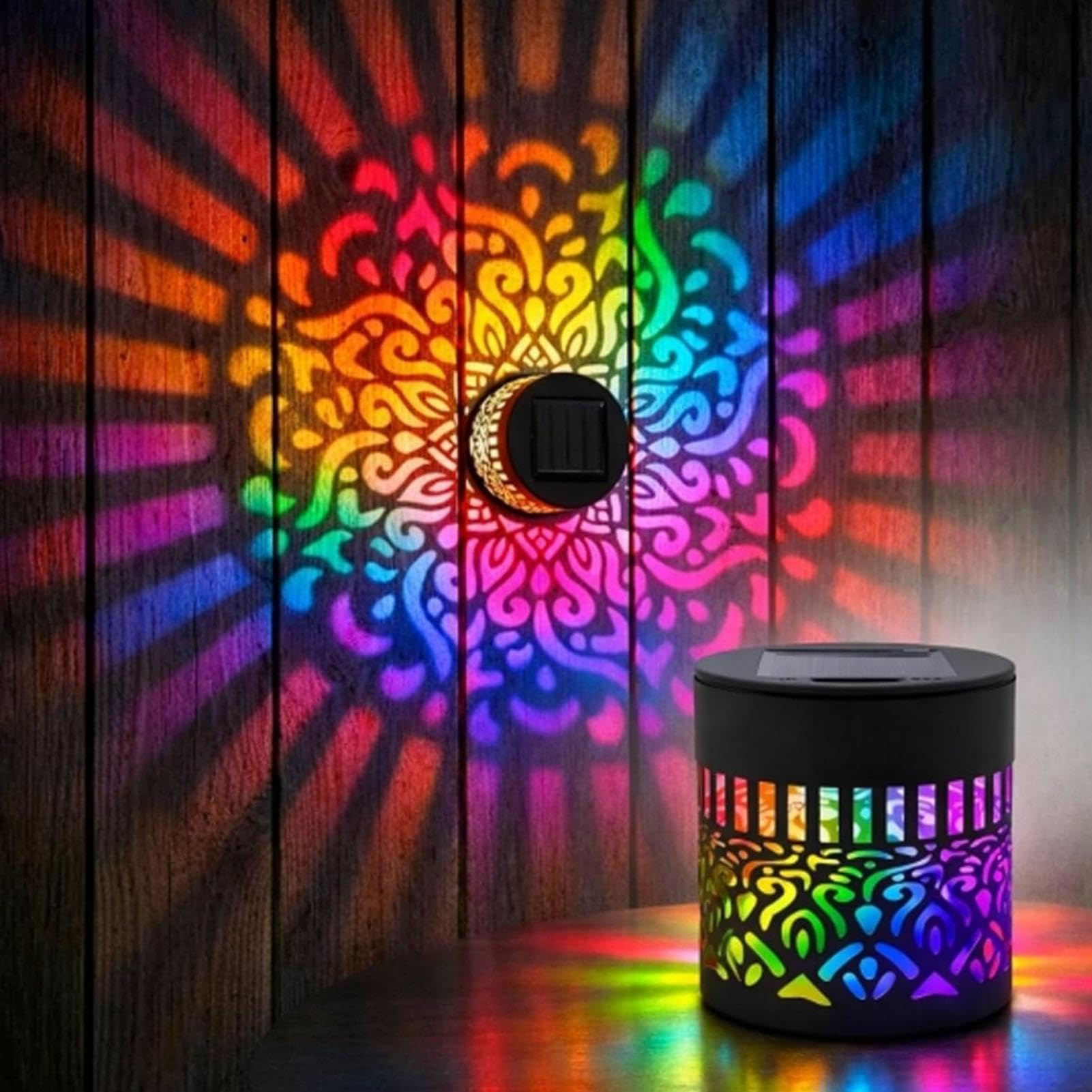Solar Mandala Wall Lights, Seven‑Color Changing Mandala Projector Solar Fence Lights, Waterproof Metal Decorative Garden Wall Lights for Yard Garden Patio Backyard Post，1Pcs