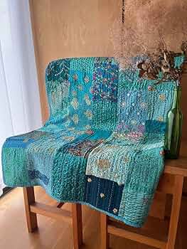未使用❁エンブロイダリー ネイビー パッチワークカンタキルトマルチカバーラグ 71BOhu0sOdL._UF350,350_QL50_.jpg