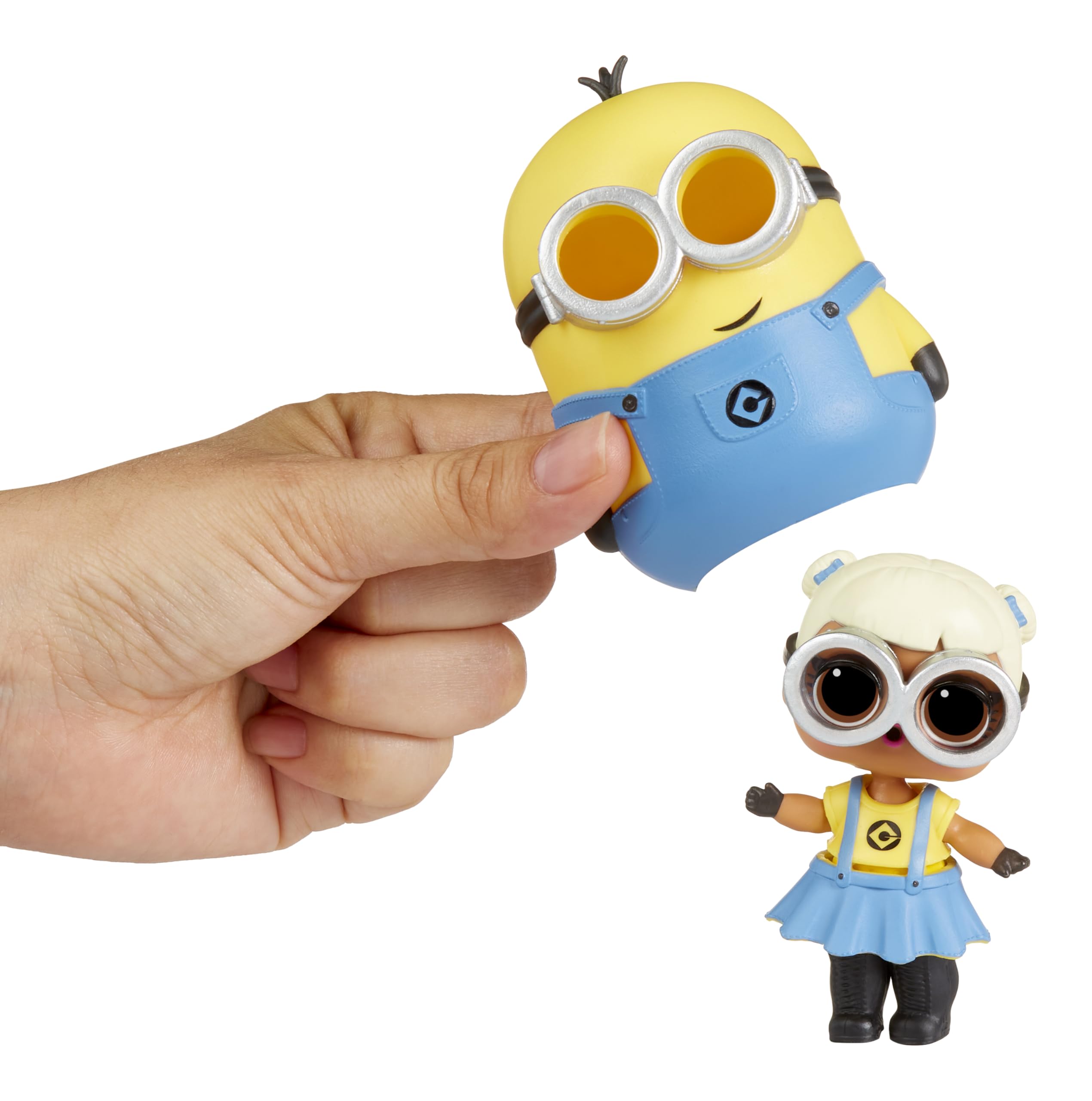 L.O.L. Surprise! Loves Minions Tots– Zestaw Zawiera 1 Laleczkę ze Strojami i Akcesoriami, w Opakowaniu w Inspirowanym Minionkami. Opakowanie-niespodzianka. Zbierz wszystkie 6 laleczek