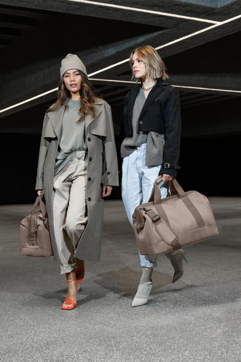 reisenthel allrounder M - Versatile Doctor's Bag for Travel, Work or Leisure - With Functional Stylish Design, Herringbone Mocha, One Size