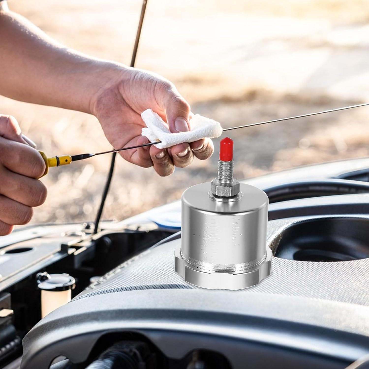 Car Handbrake Oil Tank Hydraulic Fluid Reservoir for Racing Competitions, Aluminum Alloy Construction with Sleek Design Ensuring Stability and Precise Control for Drifting