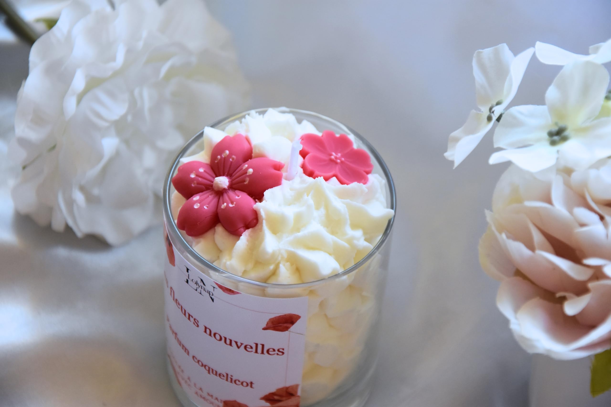Candela artigianale deliziosa profumo di fiore di papavero fatta a mano in Francia con cera vegetale di soia, candela vegana originale regalo donna profumo casa