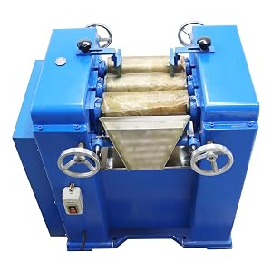 Three-Roll Pigment Grinder Machine 220V 60HZ 3PH Lab Three Rolls Mill Grinder 3-18 m Ointment Milling Machine for