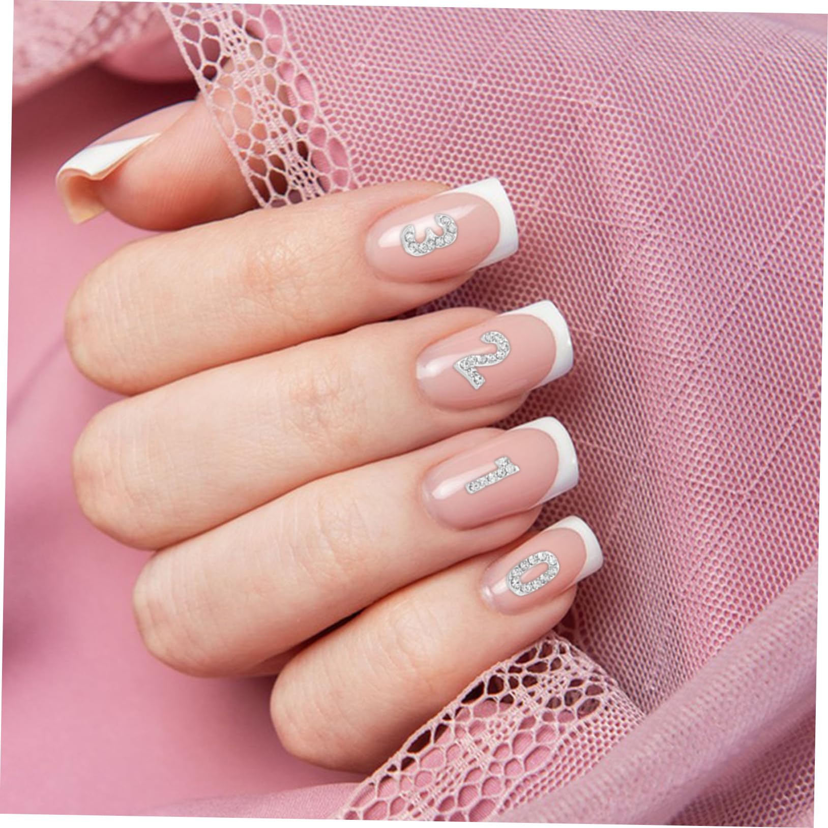 VALICLUD 100pezzi Ciondoli Numerici per Unghie Strass Dorso Piatto Decorazioni per Nail Art Gemme per Unghie Scintillanti Accessori in Ferro per Look Sofisticato e Festivo