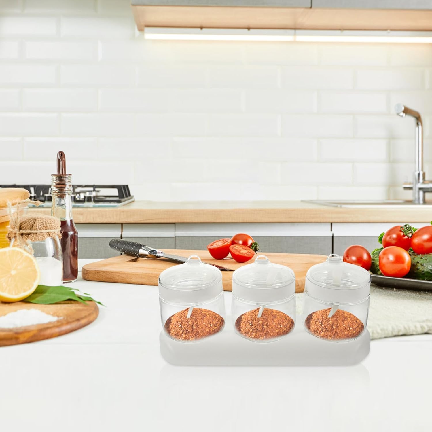 Homoyoyo Glass Seasoning Jar Set with Tray, 350ml Multi-use Salt Container, Lidded Condiment Jars for Kitchen Dining, Small Glass Spice Pots for Home Cooking and Tabletop Use