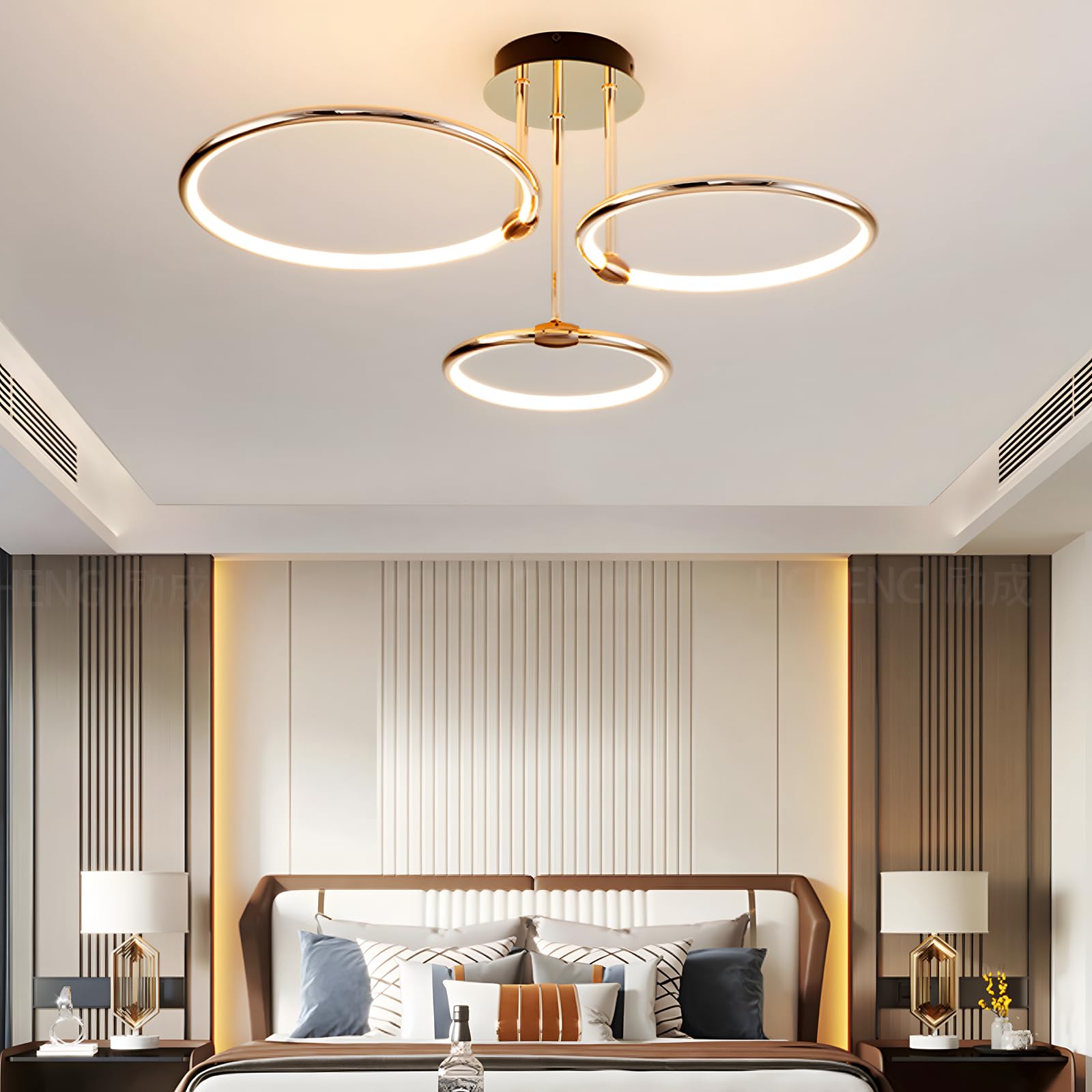 3 Anelli Rotondi Design Oro LED Plafoniera, Lampadario Ø56cm | 60W Dimmerabile Continuo, Pendente Placcato In Metallo Creativo, Lampada Moderna Per Soggiorno In Camera Letto Studio Ufficio