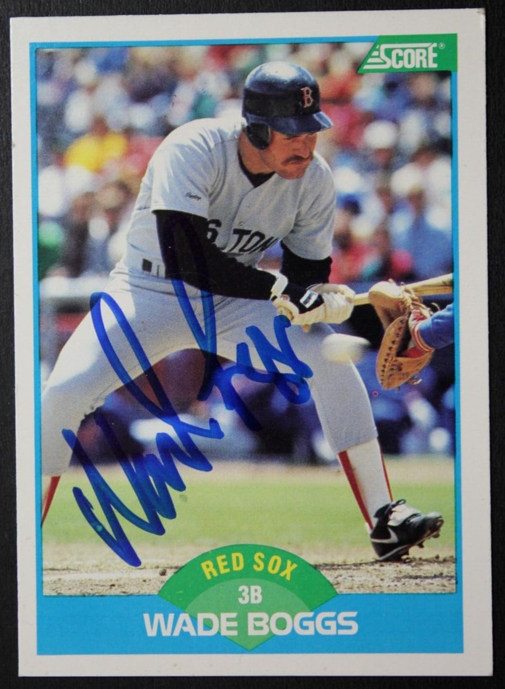 Wade Boggs Boston Red Sox Signed 1989 Score #175 Autographed Baseball Card