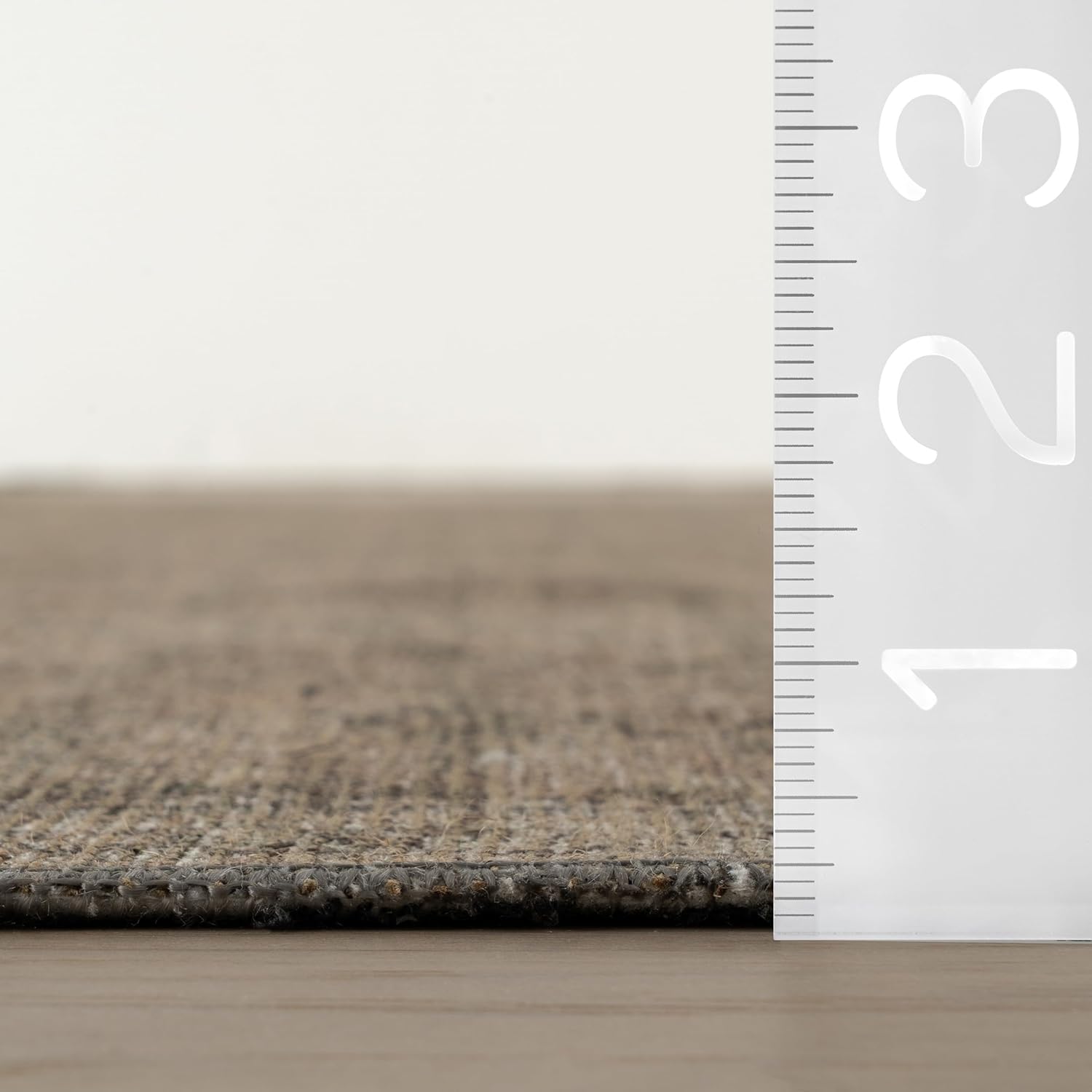 Nuloom Hillstone Collection 2' x 8' Area Rug, Traditional Vintage Distressed Medallion, Thick and Soft, Durable Non-Shedding Low Pile Poly/Jute Blend, Easy to Clean, Living Room, Bedroom