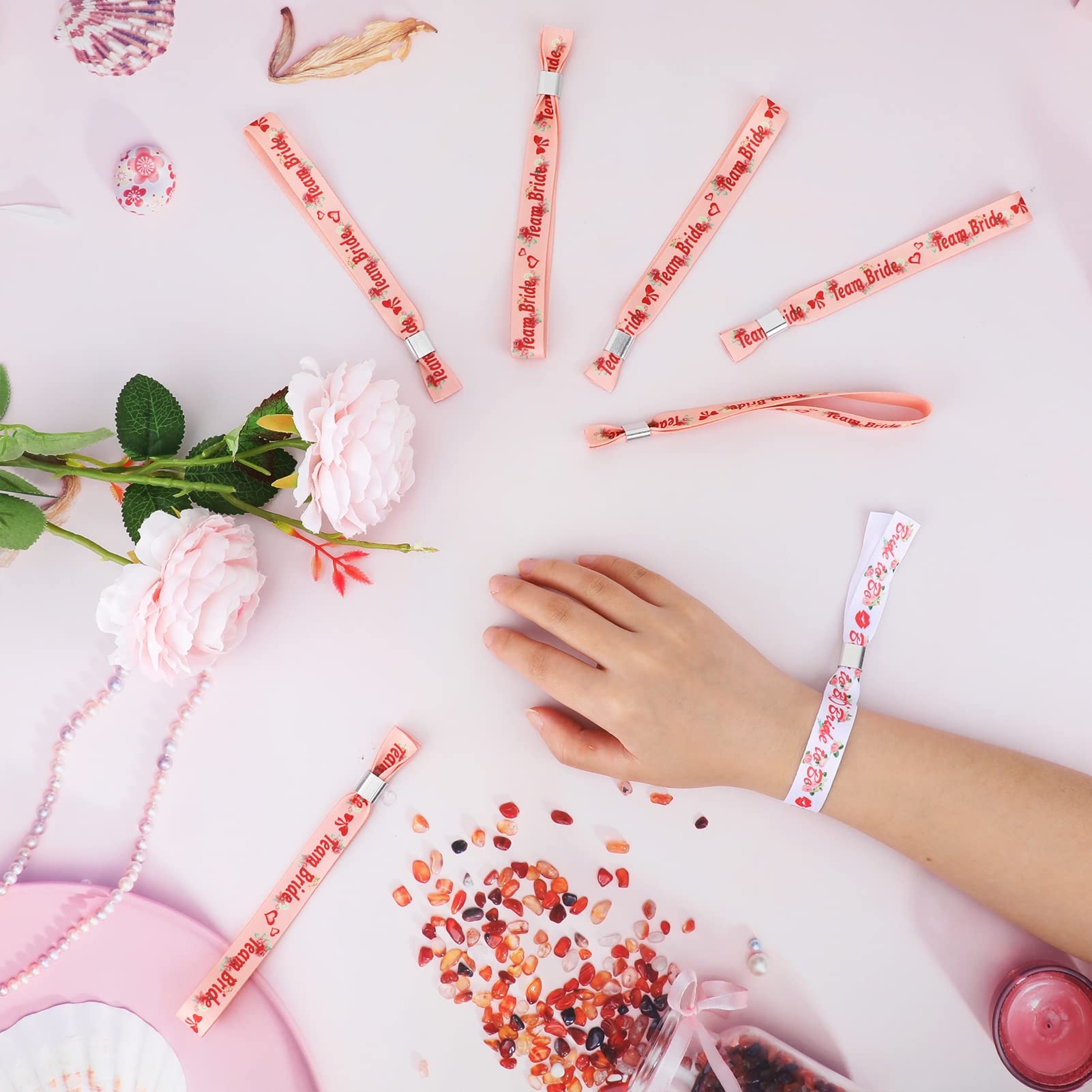 12 Bracelets EVJF – 1 Mariée + 11 Team Mariée – Silicone Rose & Blanc – Accessoire Enterrement Vie Jeune Fille