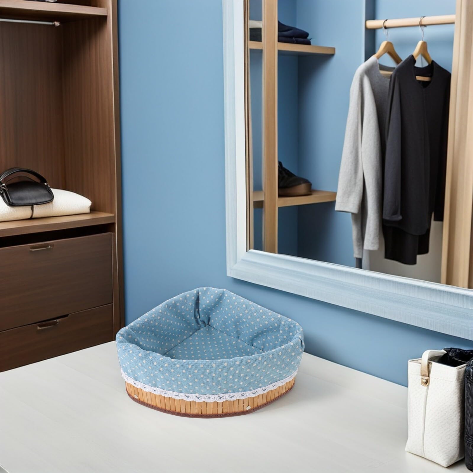 Veemoon Cestino Angolare Intrecciato Piccolo in Bambù con Rivestimento Contenitore Portaoggetti Triangolare Decorativo per Mensole Organizer Multiuso per Cucina Camera da Letto e
