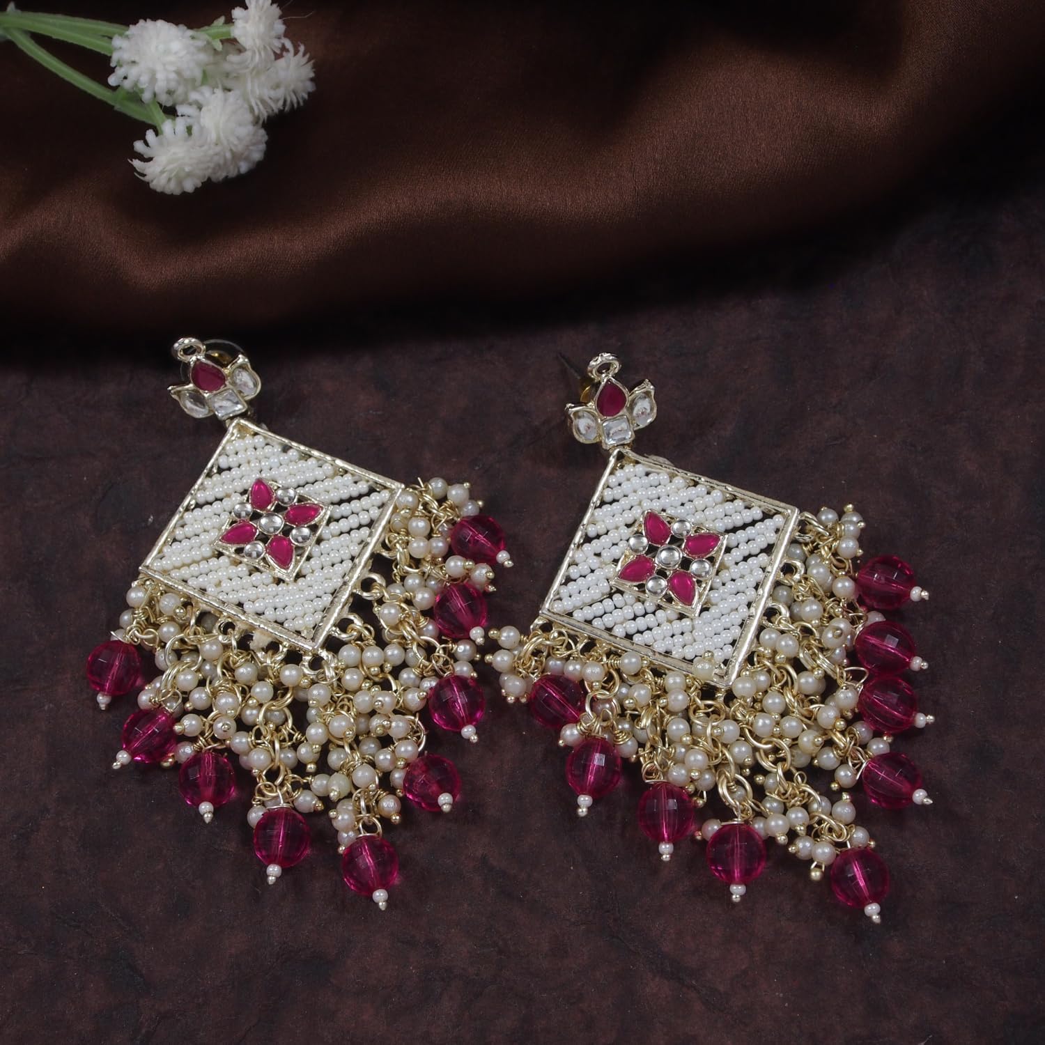 I Jewels Gold Plated Indian Wedding Bollywood Kundan Pearls Dangle Earrings For Women (E2943)