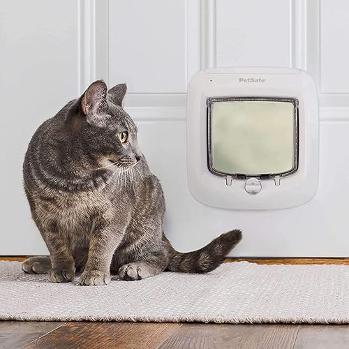 Miniatura 5 de PetSafe Puerta de gato con microchip, puerta exterior o interior para mascotas y llavero de puerta de gato con microchip, entrada exclusiva para