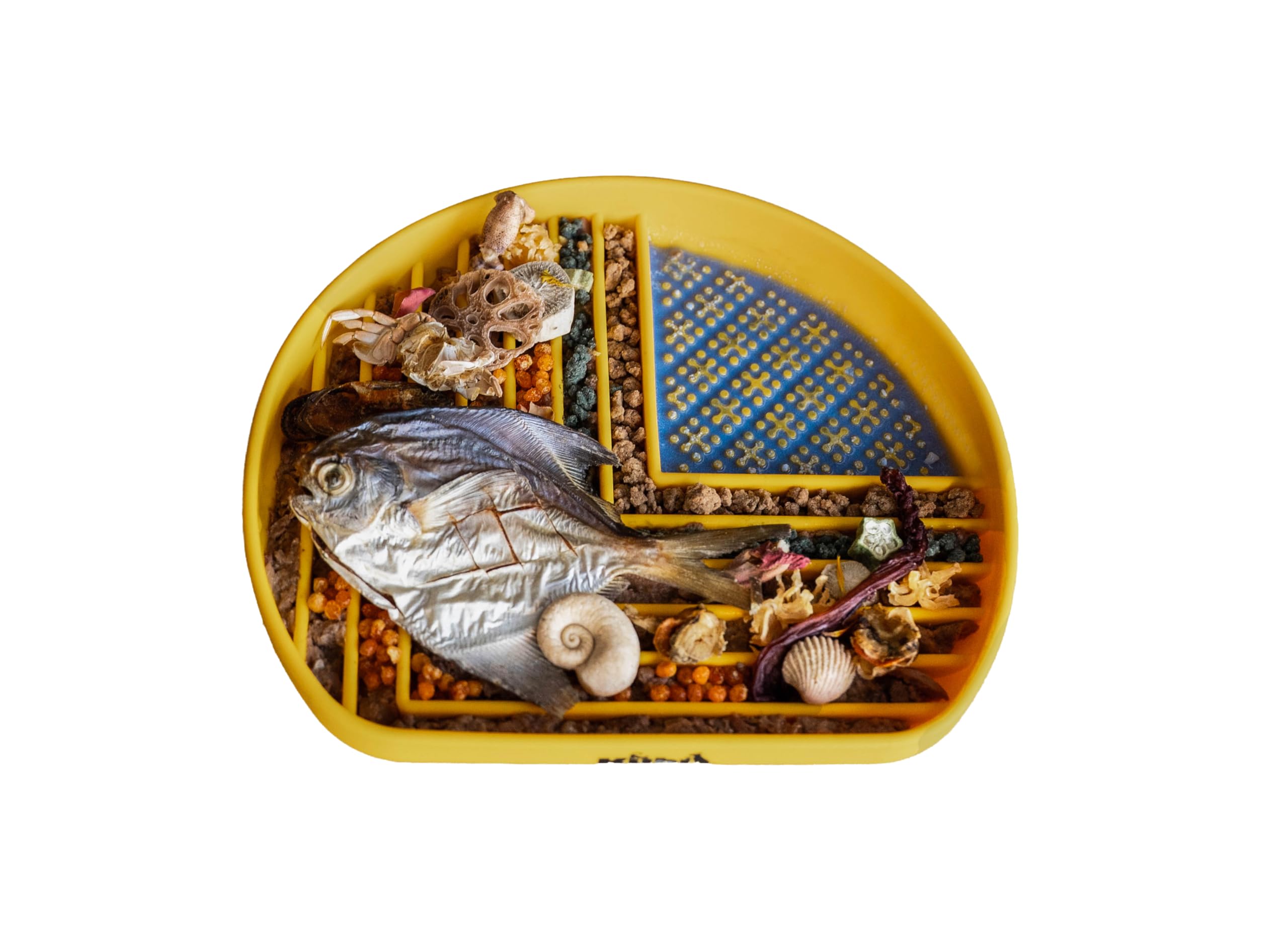 Snack Dish Slow Feeder Bowl for Dogs & Cats – Dual Pattern Design with Treat Corner, Mess-Free Feeding, Dishwasher Safe | Kubi Pets