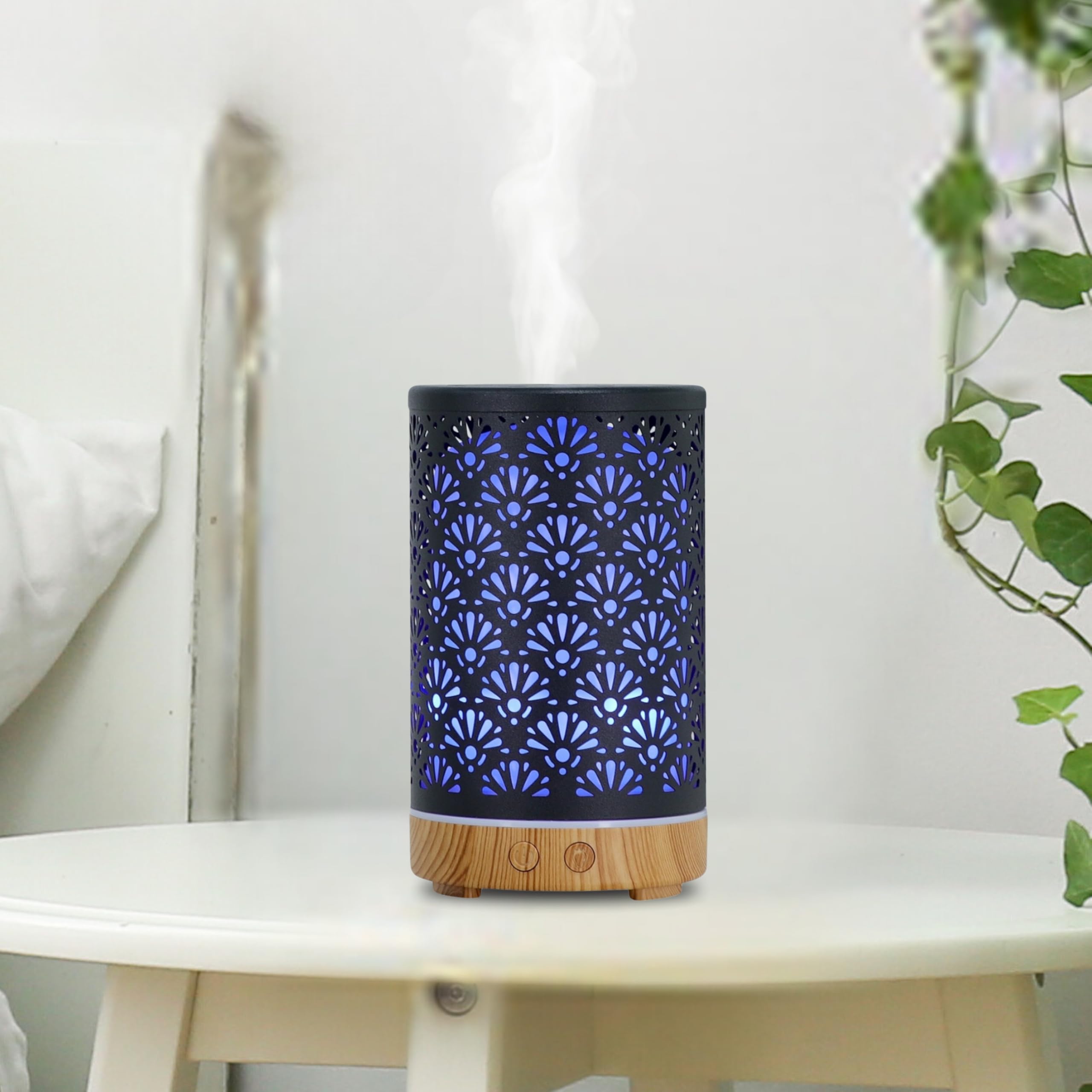Zen’Arôme Diffuseur Ultrasonique Aromathérapie Sofia - Diffusion Huile Essentielle à Froid - Diffuseur Électrique avec Télécommande - Éclairage Led Personnalisable – Coque en Métal avec Décor Original