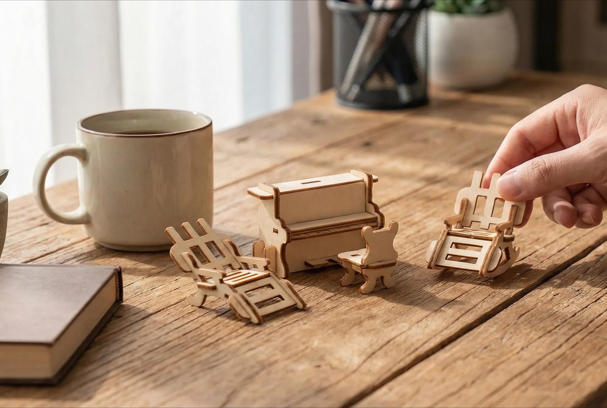 BOHS Kit Créatif 34 Meubles Miniatures en Bois - Puzzle 3D DIY pour Maison de Poupée, Instructions 2D/3D, Découpe Laser, Échelle 1:24 - pour Enfants 6 Ans et Plus