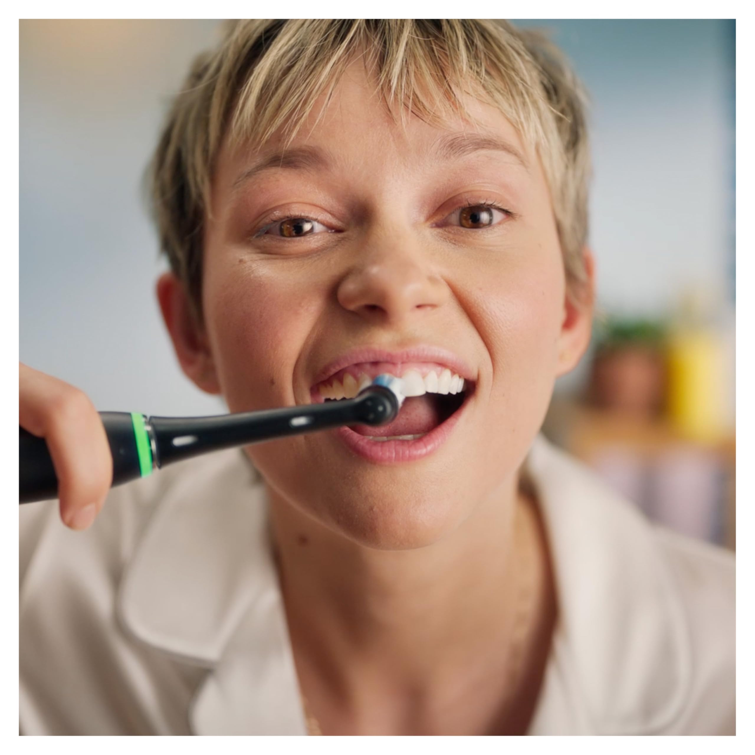 Oral-B Dentifricio Advanced Prevenzione Tartaro 12x75ml, Dentifricio Formato Convenienza Anti Tartaro con Microgranuli Attivi, Clinicamente Provato, Pulizia Denti, Sapore Menta Fresca, Alito Fresco
