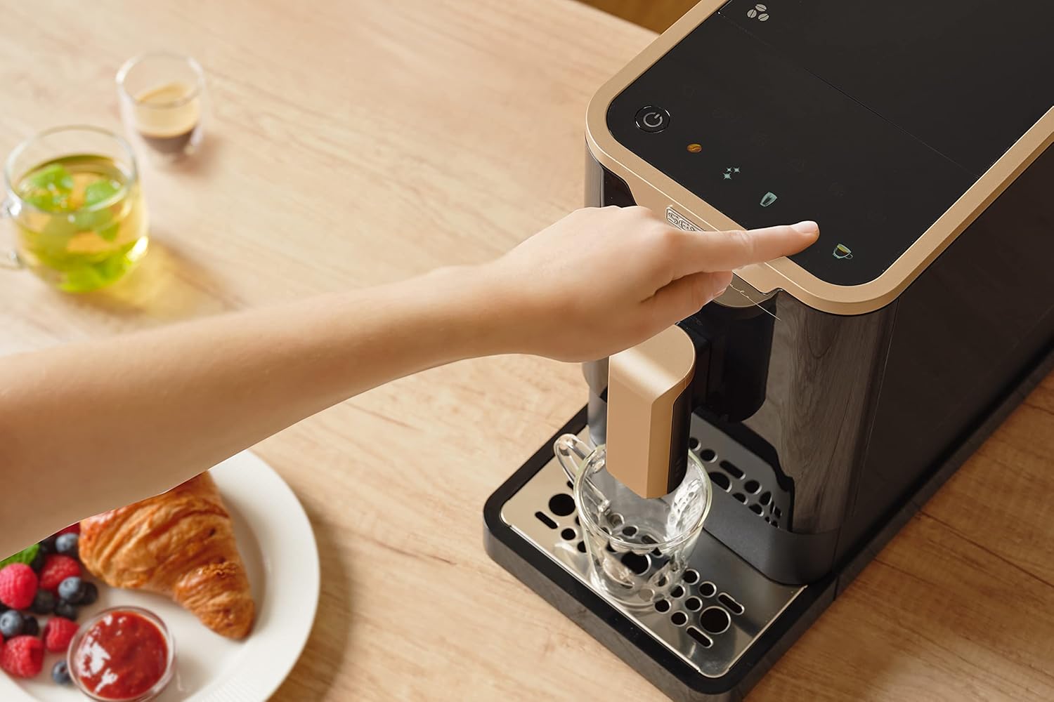 Macchina espresso pulizia automatica,