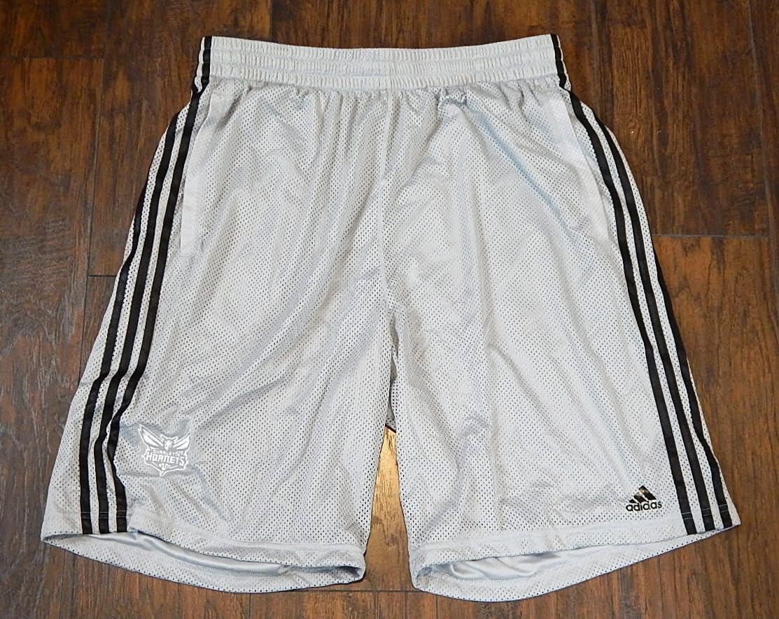 Charlotte Hornets Adidas Team Issued Basketball Shorts Gray Size XL New - Game Used NBA Shorts