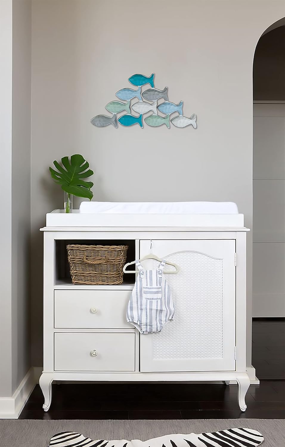 SAILINGSTORY Wooden Fish Wall Decor Coastal Beach Decoration for Home Lake House Decor Small