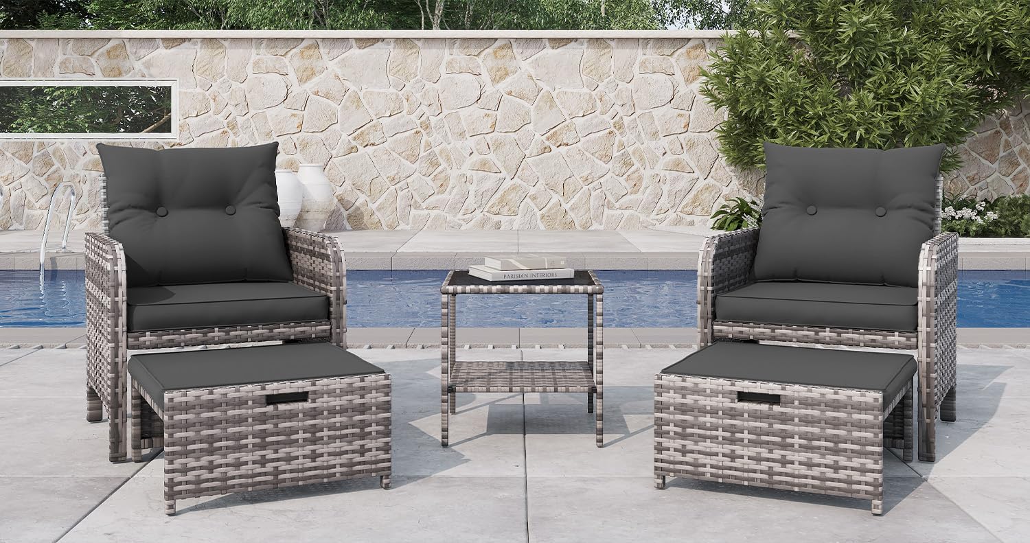 UDPATIO 5-TLG. Rattan Gartenmöbel Set, Balkonmöbel für Kleinen Balkon, inkl. 2 Gepolsterte Sessel, 2 Hocker, 2-stöckiger Kaffeetisch, Wetterfeste Terrassenmöbel für Garten, Terrasse (Grau-meliert)