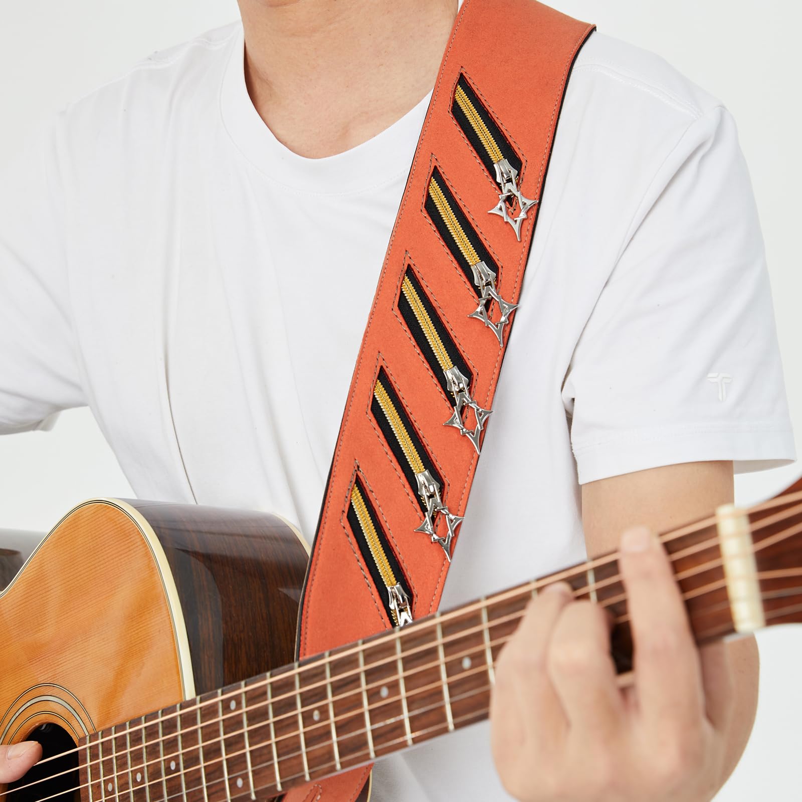 Correa de guitarra punk de microfibra con tachuelas de metal, diseño de hombro ancho, longitud ajustable para mayor comodidad