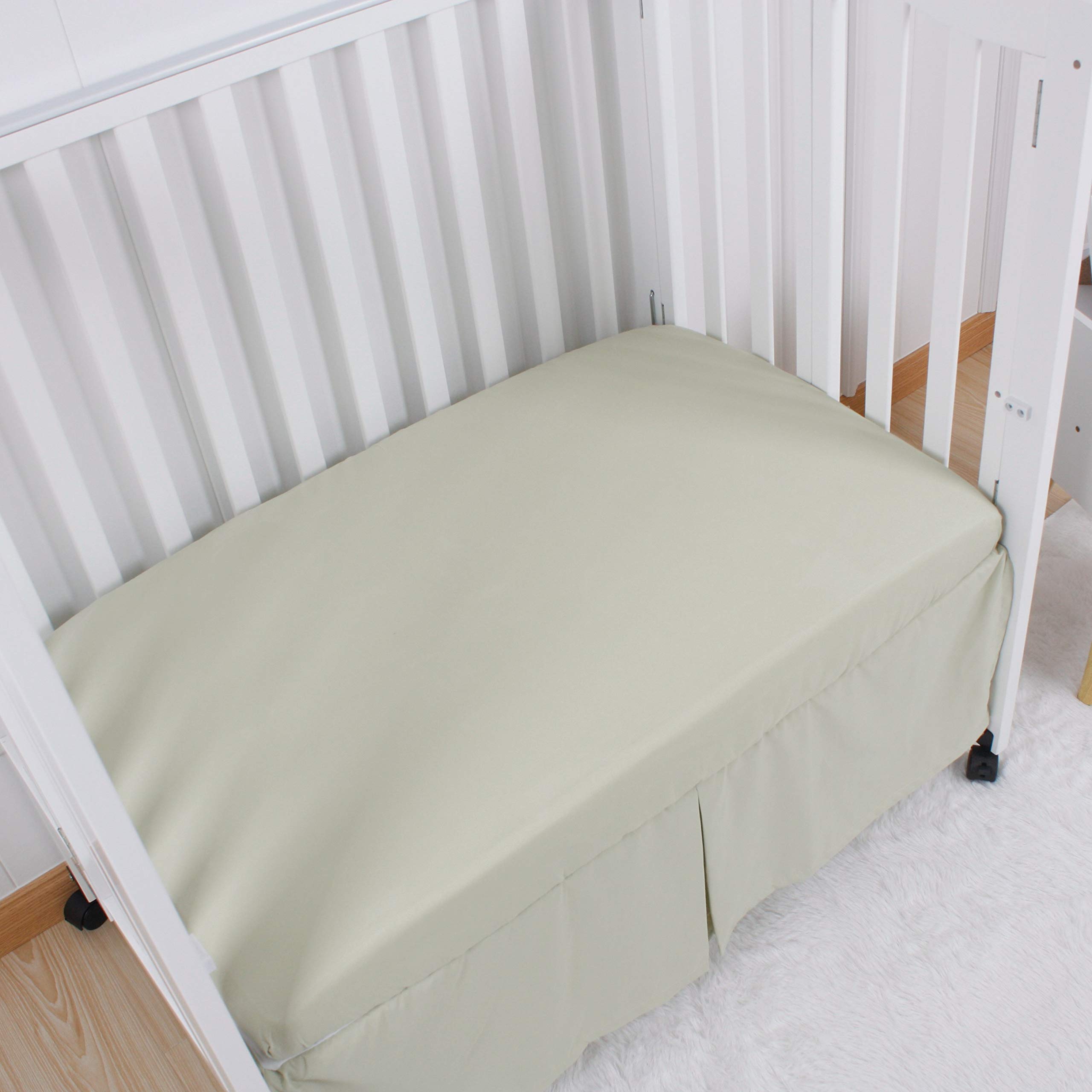 CaSaJa - Juego de sábanas de microfibra para cuna (3 unidades, incluye una superficie cómoda para bebes, suave y sedosa, para juegos de juegos de 61 x 96,5 cm), color verde claro + gris claro + blanco