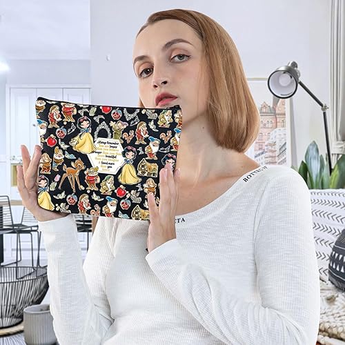 Miniatura 7 de WZMPA Bolsa de cosméticos de princesa blanca para fanáticos de la película, regalo con texto en inglés "You Are Braver Stronger Beautiful Than You