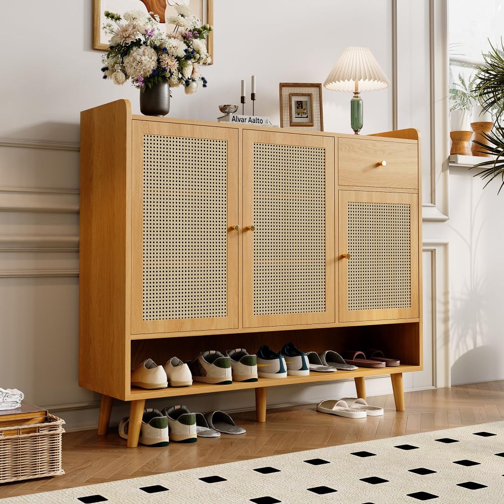 I0I&I0I Rattan Schuhschrank mit 2 Türen, Schuhkommode mit 5 Böden, Holzgriffe und Massivholzbeine für Flur und Eingangsbereich (Natural + Particle Board)
