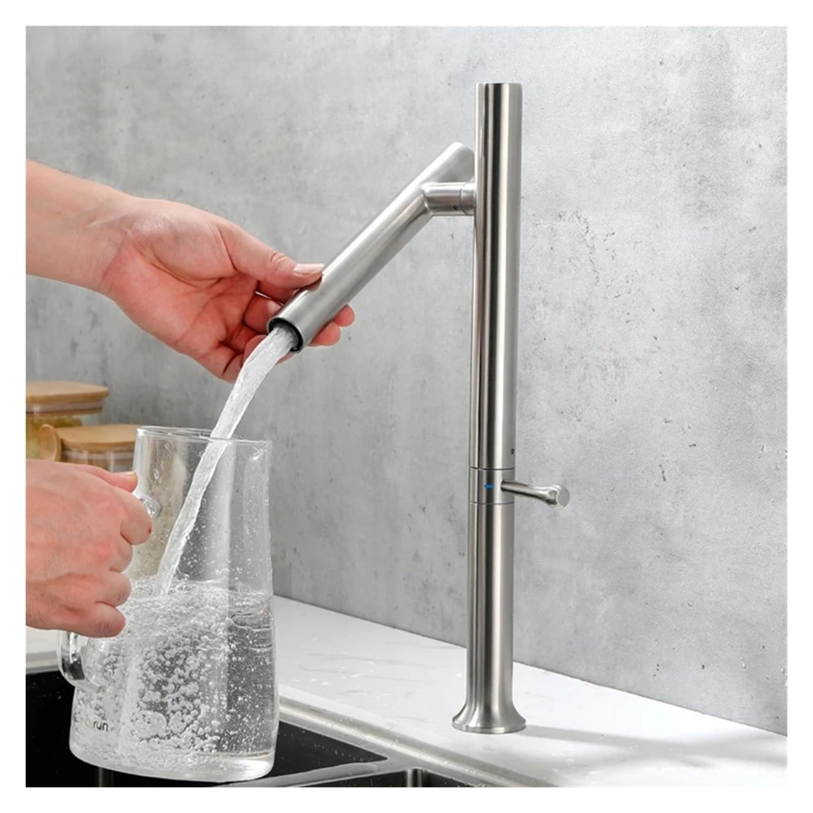 Küchenarmatur aus gebürstetem Nickel, Edelstahl, 360° drehbar, Einhebelmischer für die Montage auf Waschtischplatten, Kalt- und Warmwasseranschluss
