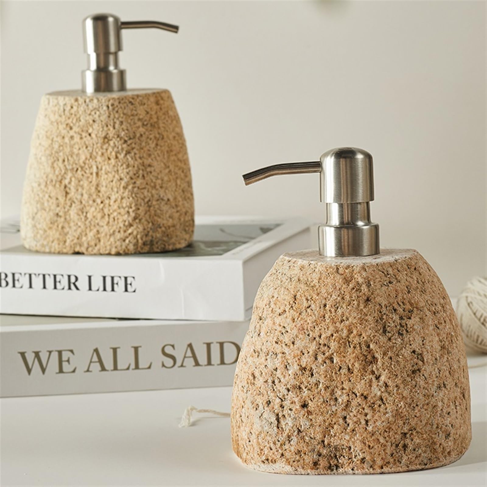 Dispenser Sapone Bagno Dispenser di sapone for bagno in pietra arenaria naturale con pompa in acciaio inossidabile argentato, dispenser di sapone liquido for cucina e bagno (ognuno ha una forma divers