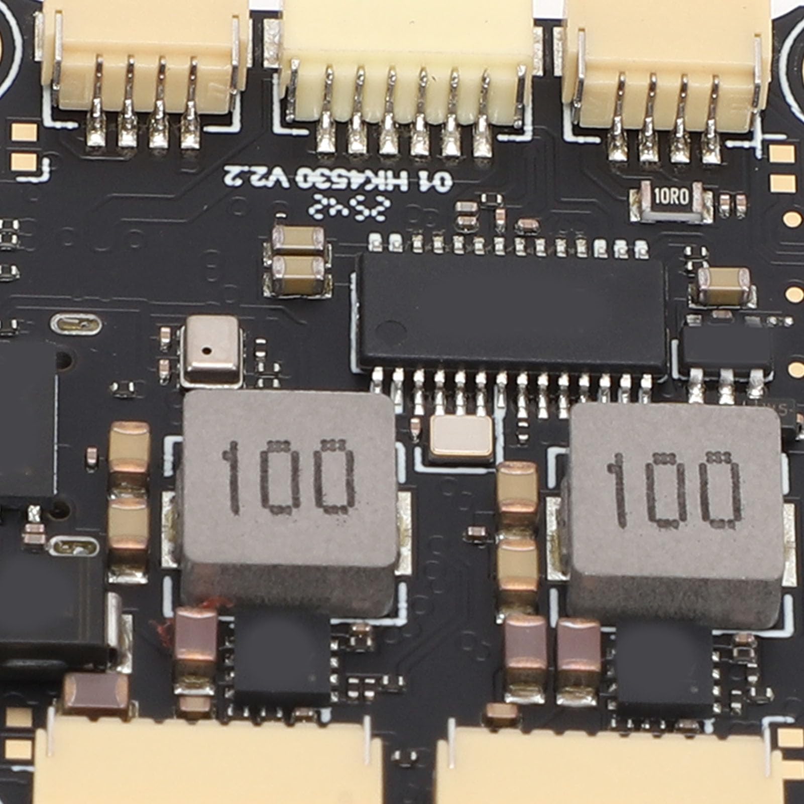POENVFPO Kontroler Lotu, Główny Kontroler STM32F405RET6, Czujnik Prądu Barometru IMU ICM42688, Podwójny BEC OSD, Programowalne Efekty LED, Rejestrator Danych Lotu CVR 16M, do Wyścigów