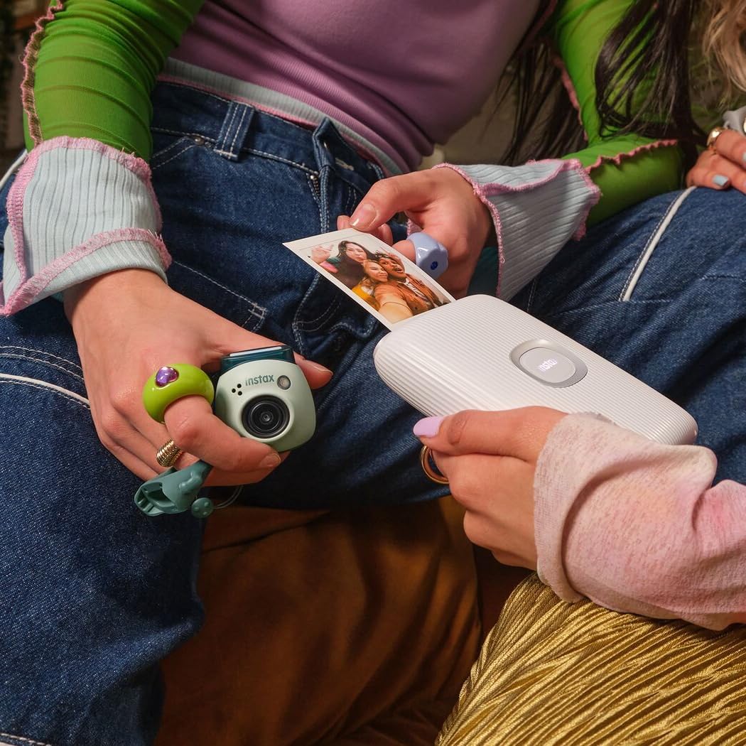 Fujifilm Instax Pal Pink/Digital Camera