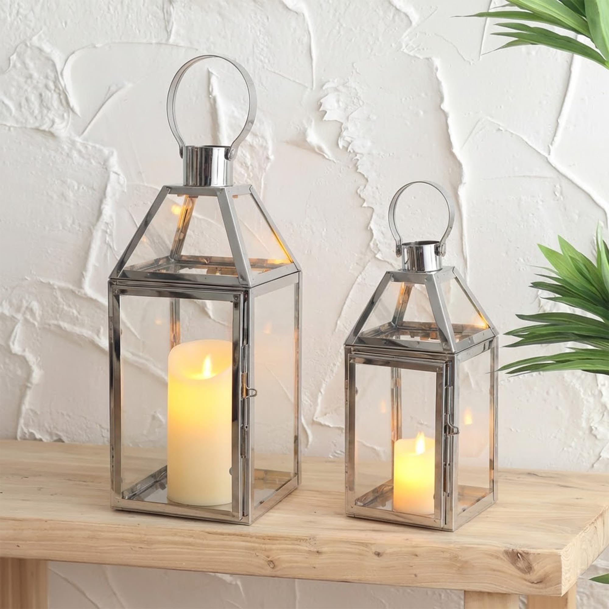 TRIROCKS Zestaw 2 dekoracyjnych lampionów ze stali nierdzewnej 34 cm i 26 cm wysokości, metalowe świeczniki ze szkłem hartowanym, do dekoracji domu, salonu, imprez, na stół, do wewnątrz, na zewnątrz