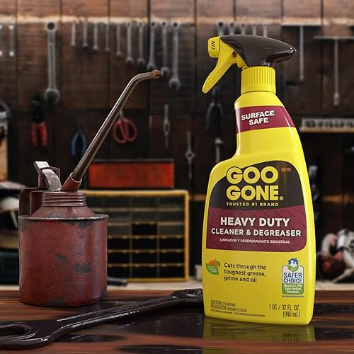 Miniatura 8 de Goo Gone Spray limpiador y desengrasante resistente con toalla de limpieza de microfibra, corta a través de grasa, aceite y mugre resistentes, 32