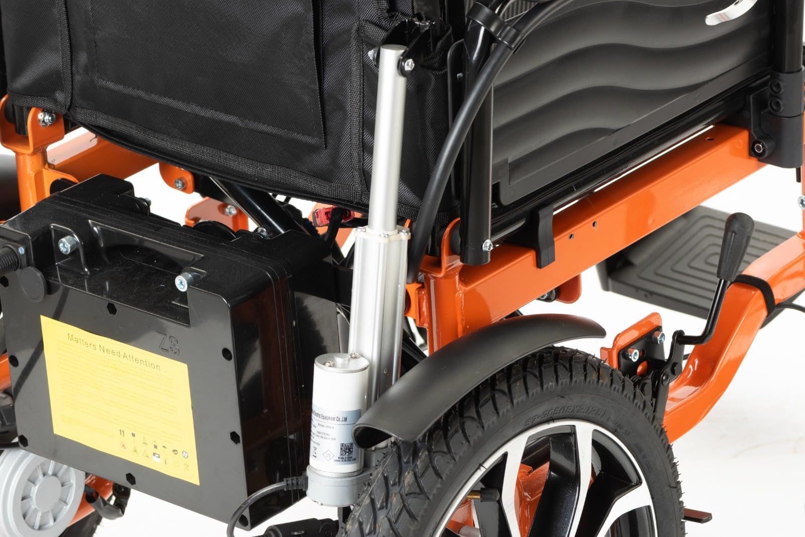 Silla de ruedas eléctrica plegable ligera Respaldo y piernas ajustables, J35