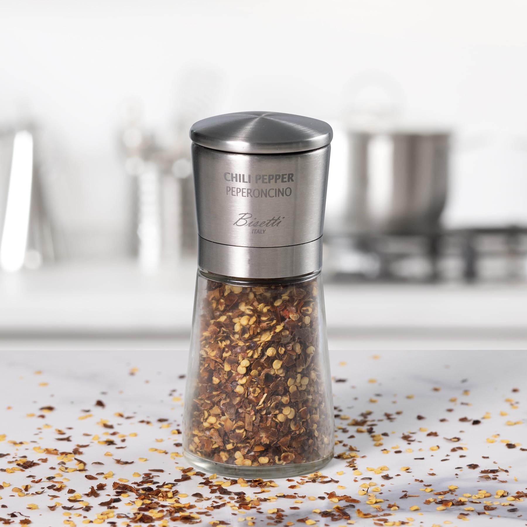 Macina Peperoncino Manuale in Vetro e Acciaio Inossidabile da 14,5 cm, Macina Spezie Manuale La Spezia, Made in Italy, Trita Spezie Resistente, Duraturo e Elegante per la Tua Cucina - BISETTI