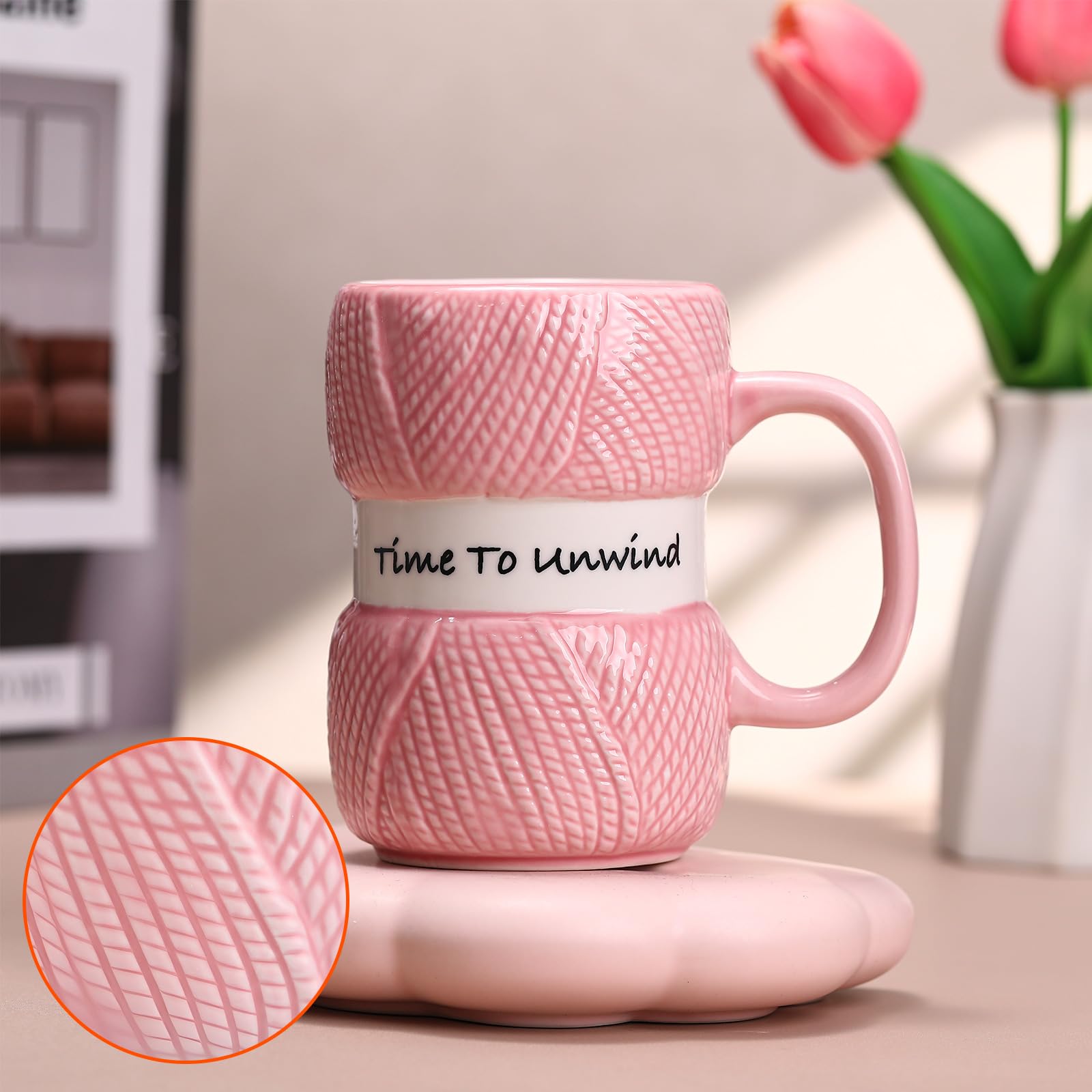 Geiserailie Lot de 4 cadeaux au crochet pour femme - Sac fourre-tout au crochet - Tasse à café - Chaussettes fantaisie et carte de vœux pour les amateurs de tricot - Cadeau de Noël, d'anniversaire, de