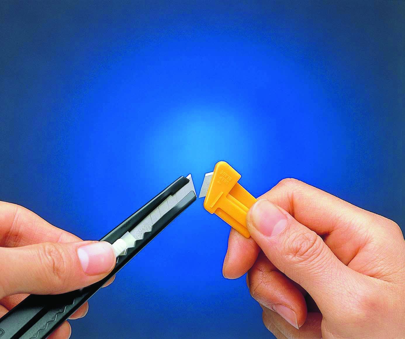 Olfa 180 Black Standard Duty Metal Handle Knife/cutter