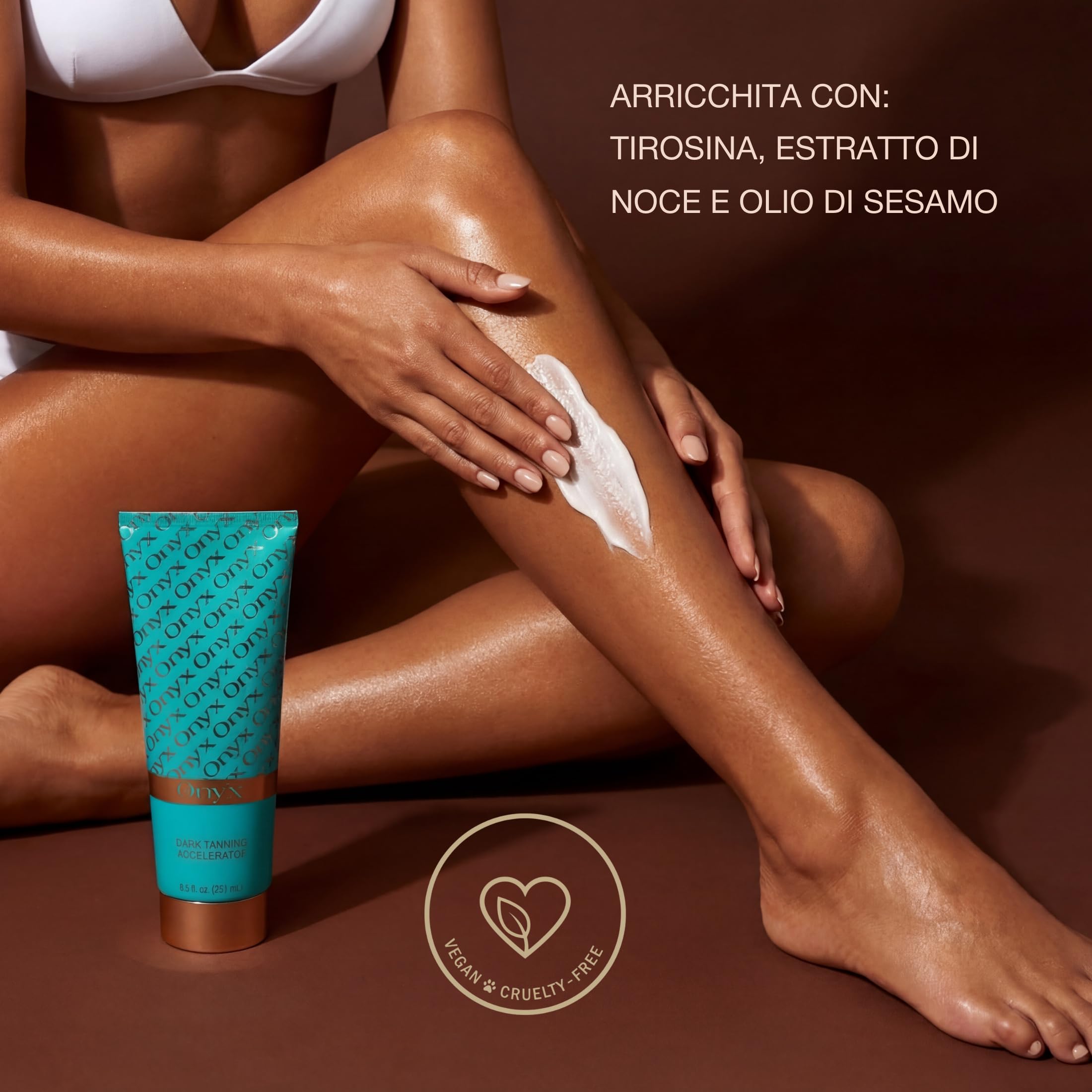 Onyx Strongest Dark Super Acceleratore Abbronzatura Corpo Senza DHA per Solarium e Sole - Intensificatore Ultra con Tirosina e Olio di Sesamo | Lozione Bianca | 251 ml