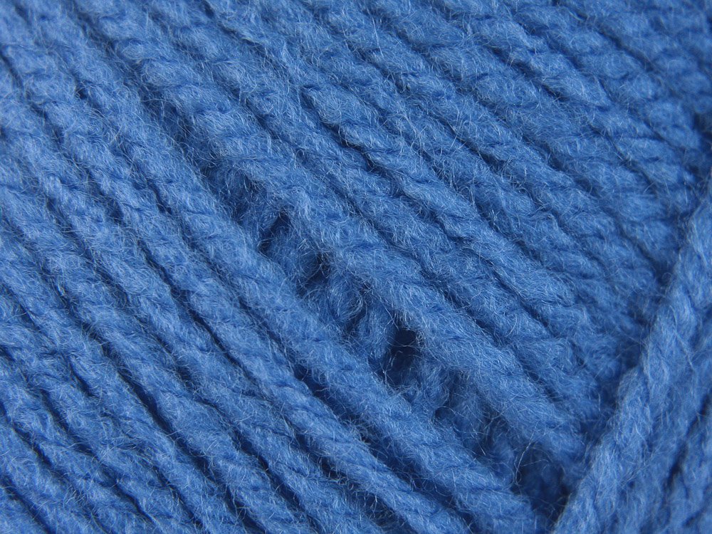 James C Brett - Top Value DK - 100g Balls - 8419