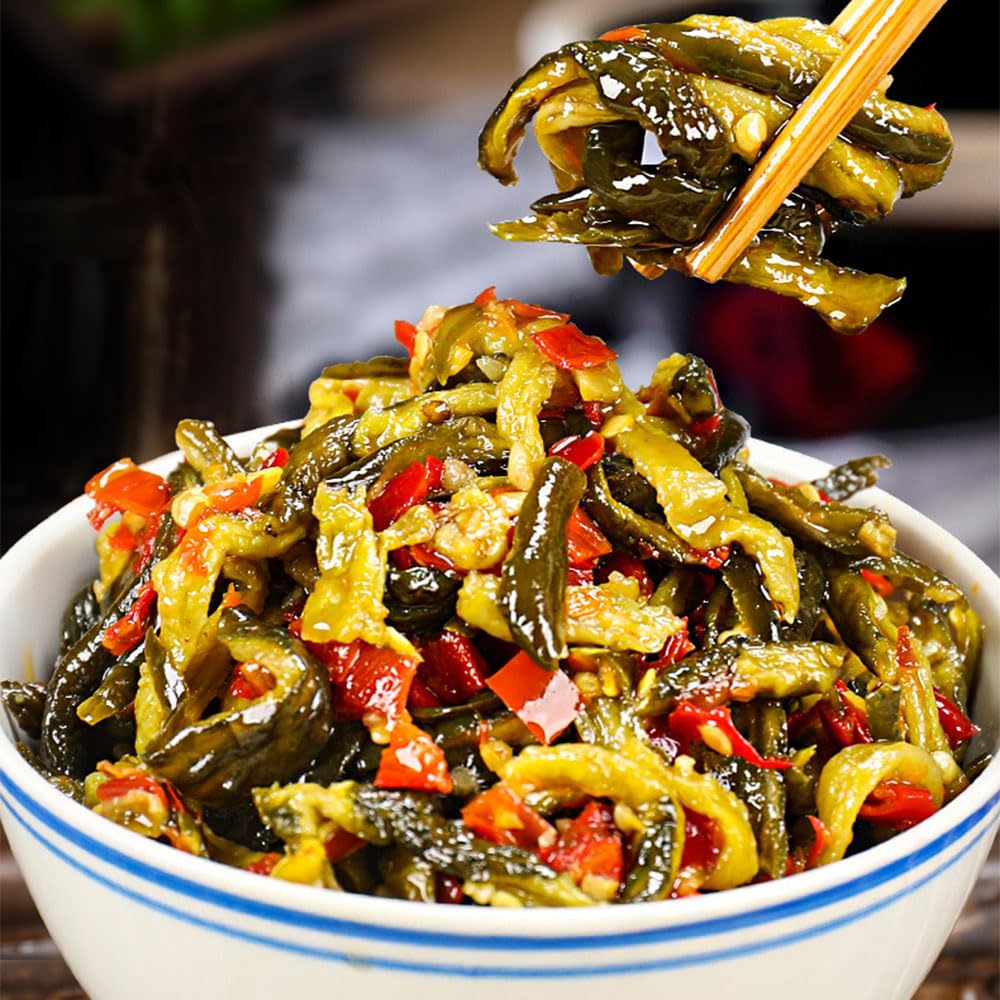 GCYYSIQS Chinese Pickled Vegetables,Homemade Pickles,Crispy Ccucumber Shreds,Breakfast Side Dishes,Ready to Eat Spicy Snack,Chili Sauce黄瓜皮(560g,2cans)