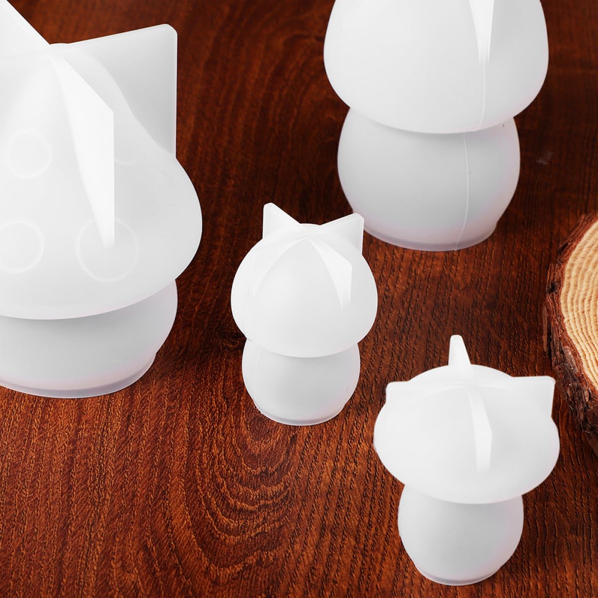 Mikikit Set 7 Pezzi Stampi in Silicone a Forma di Fungo per Vassoio Decorativo Fai da Te in Resina, Facile da Pulire, per Decorazioni Casa e Artigianato
