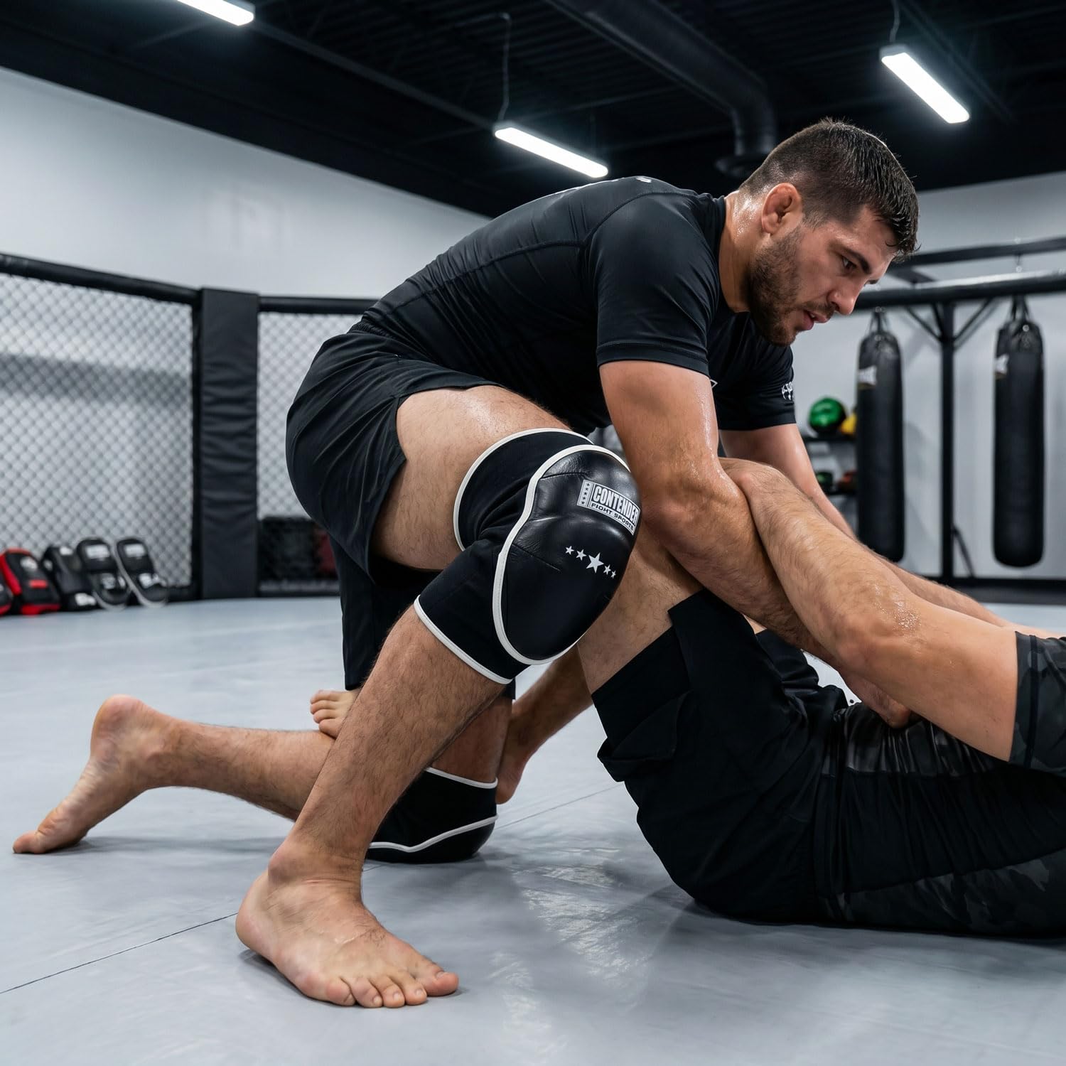 Contender Fight Sports Protectores de rodilla Jel Striking