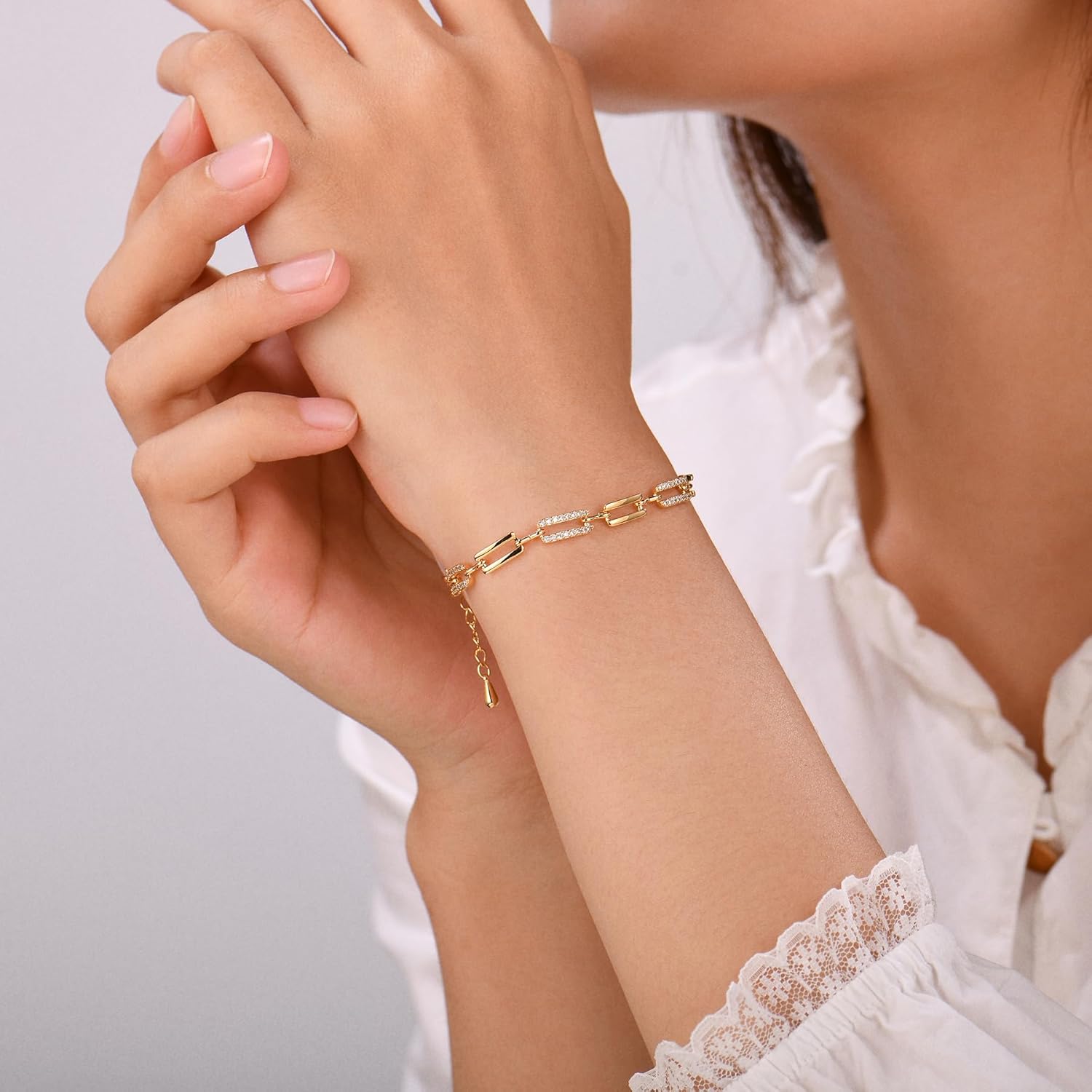 Fahonie Paperclip Chain Bracelet for Women 14K Gold-tone Dainty Chain Bracelet Jewelry Gift for Women - Image 3