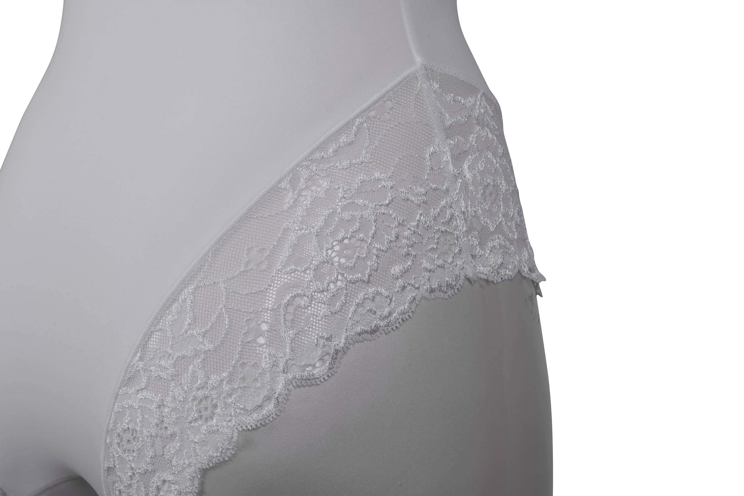 MyLady Body Contenitivo Modellante Senza Ferretto Coppa C | Body Shaper Snellente con Spalline larghe per Taglie Forti | Coppe Non Imbottite e Pannello Frontale Foderati in Cotone (Bianco, 4C)